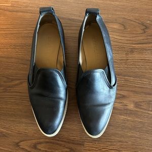 Everlane black slip on leather sneakers